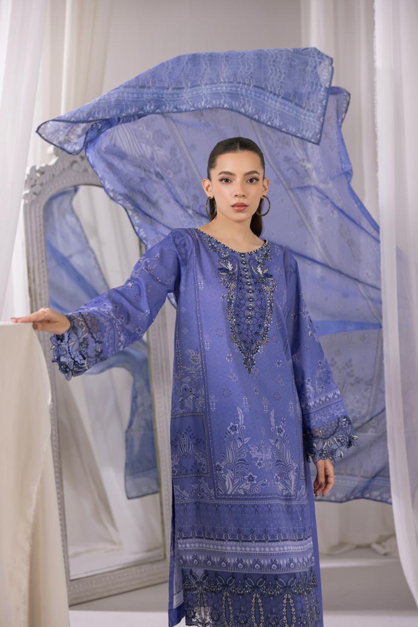Noor – Periwinkle Mist Elegance