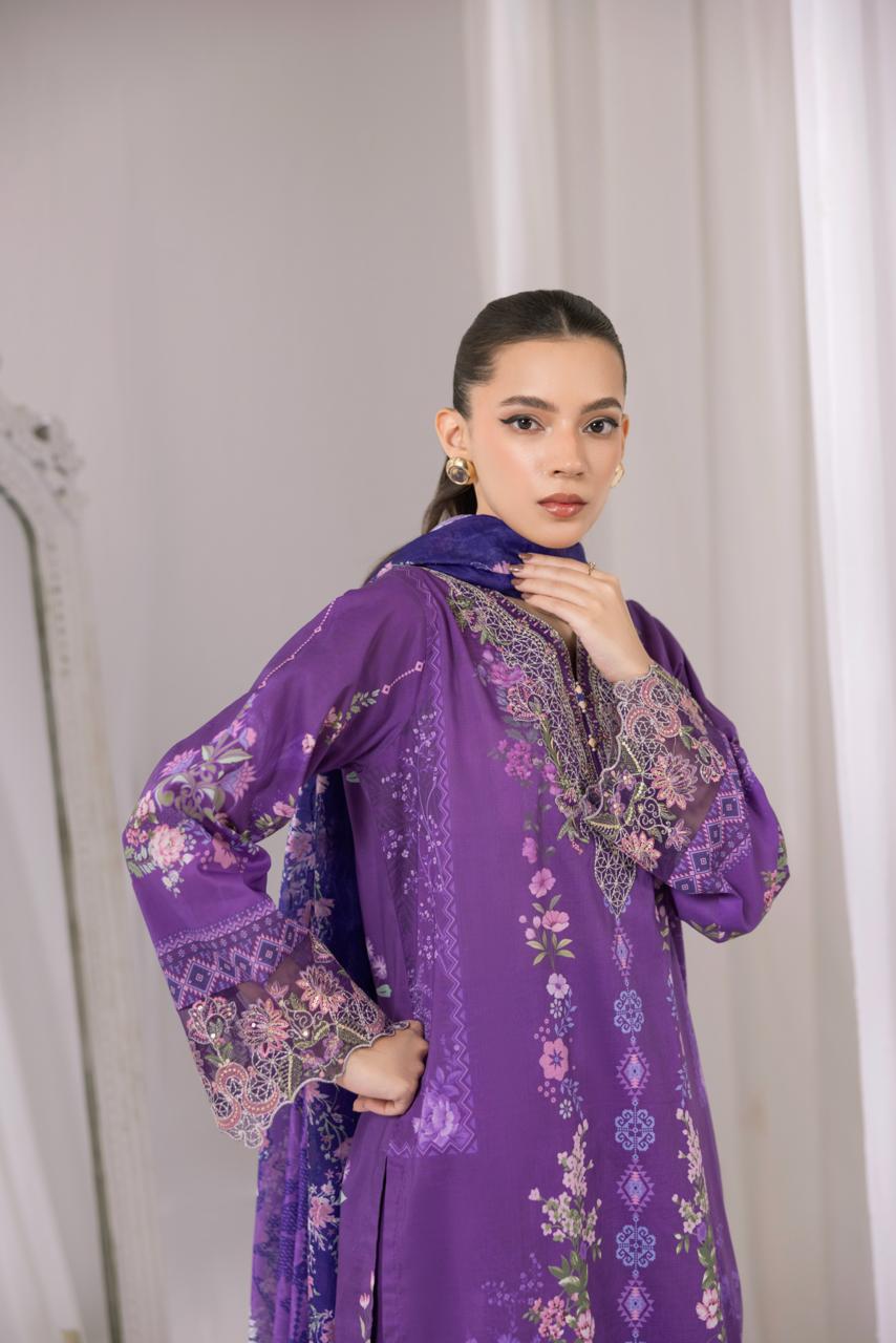 Zainab – Royal Violet Elegance